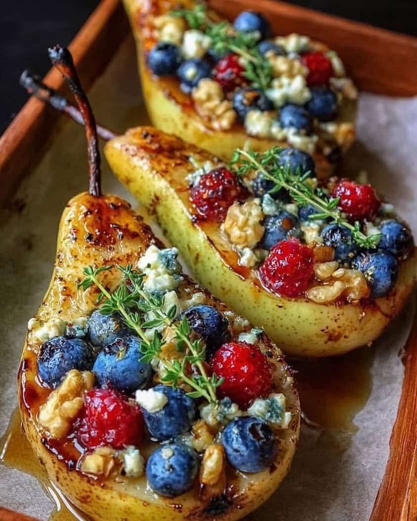 Baked Pears with Berries and Blue Cheese: A Sweet & Savory Dessert 1 Baked Pears with Berries Honey Walnuts Blue Cheese