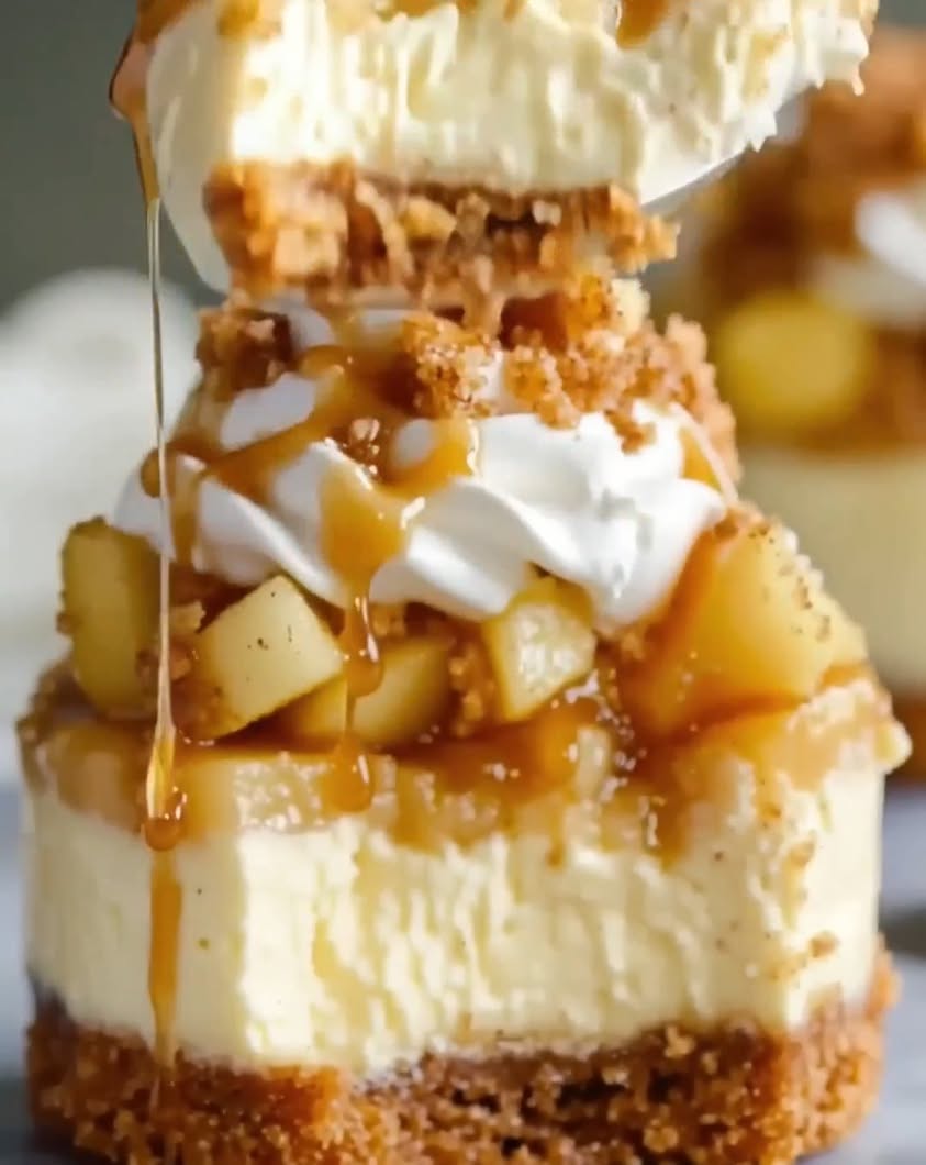 Mini Caramel Apple Cheesecake Bites 1
