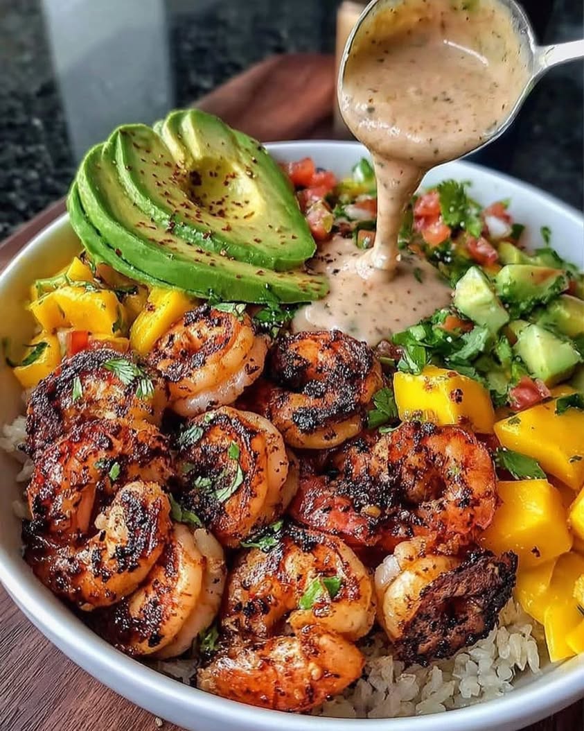 Shrimp and Avocado Bowls with Mango Salsa Lime Chili Sauce 1