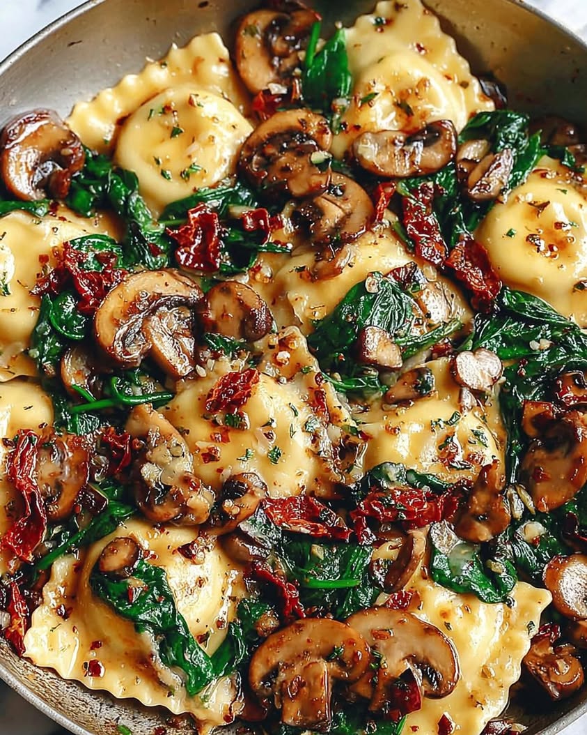 Cheesy Ravioli with Spinach, Mushrooms, and Sun-Dried Tomatoes: A Quick One-Pan Dinner 8 Cheesy Ravioli with Spinach Mushrooms and Sun Dried Tomatoes