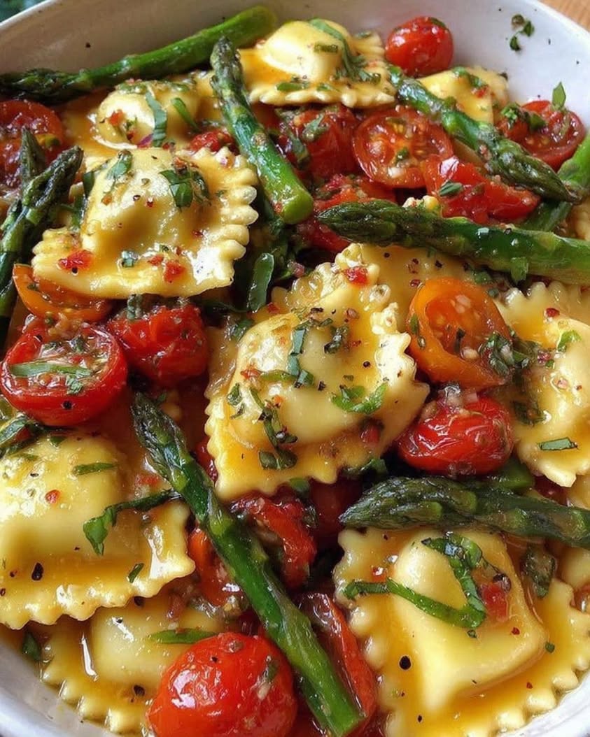 Ravioli with Tomatoes Asparagus Garlic and Herbs 1