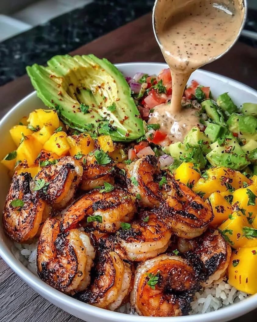 Shrimp and Avocado Bowls with Mango Salsa Lime Chili Sauce 1