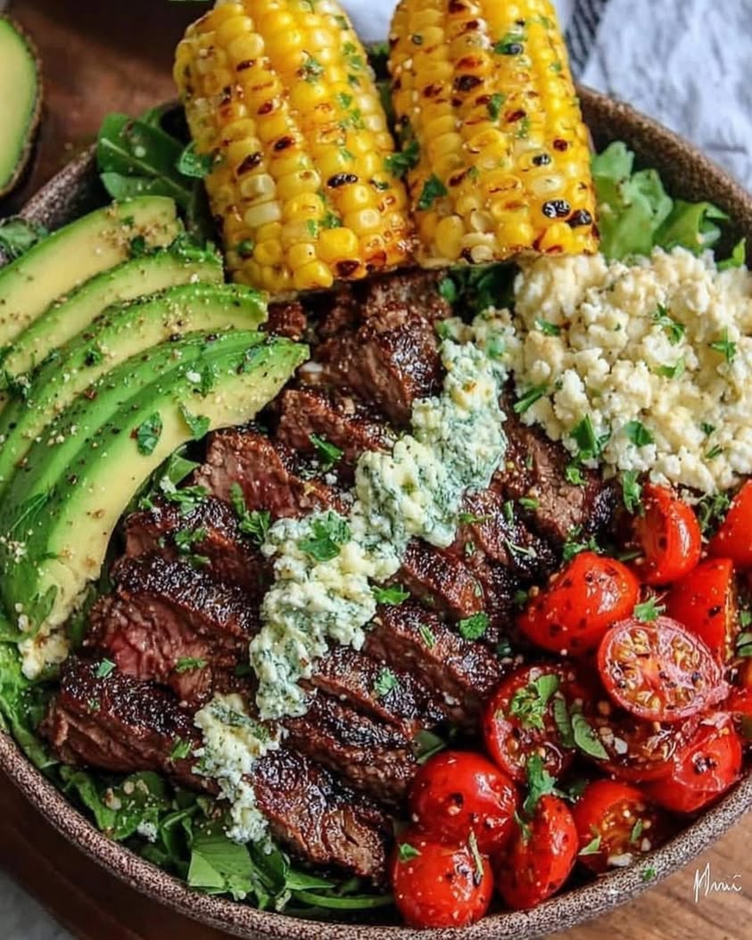 Steak Avocado and Roasted Corn Bowl with Cilantro Cream Sauce 1