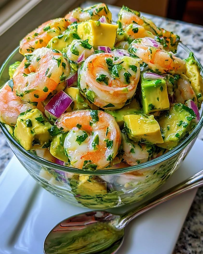 Creamy Shrimp Avocado Salad: A Fresh Easy Seafood Delight