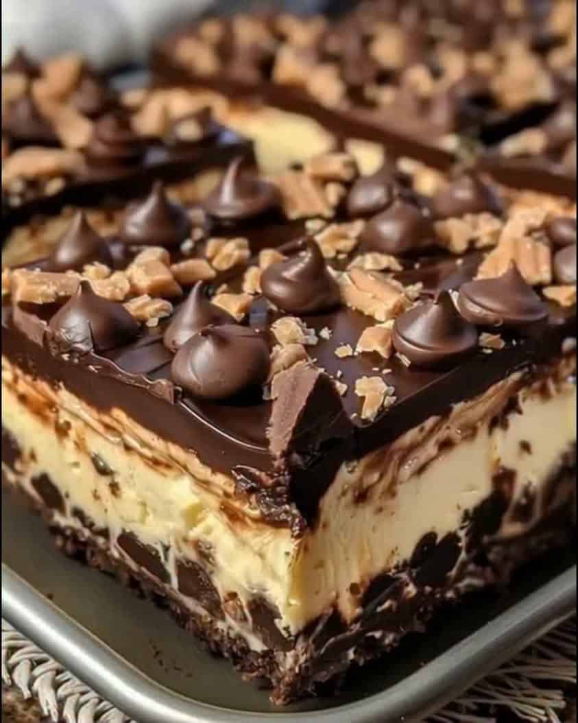 Reese’s Butterfinger Cheesecake Bars: The Ultimate No-Bake Treat 6 Reeses Butterfinger Cheesecake Bars